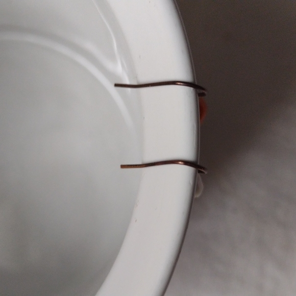 Orange and white earrings - Picture 2 of 4